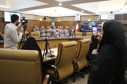 محفل ادبی «کریمانه» به مناسبت دهه کرامت در تهران برگزار شد