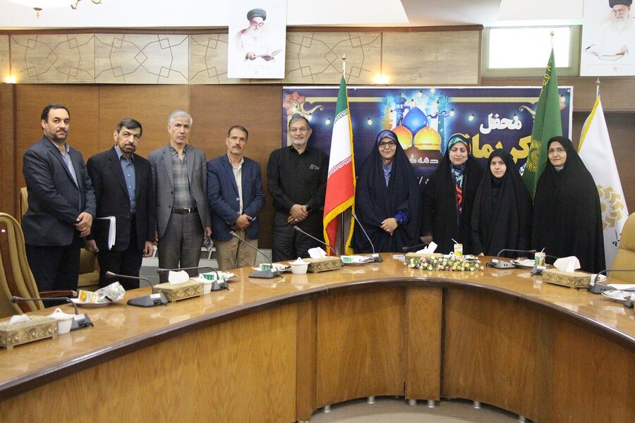 محفل ادبی «کریمانه» به مناسبت دهه کرامت در تهران برگزار شد محفل ادبی «کریمانه» به مناسبت دهه کرامت در تهران