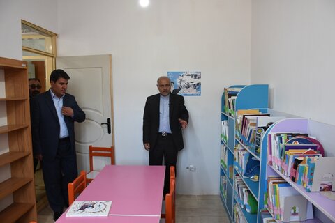 افتتاح اولین پیشخان خدمات کتابخانه ای استان آذربایجان شرقی در روستای مولان