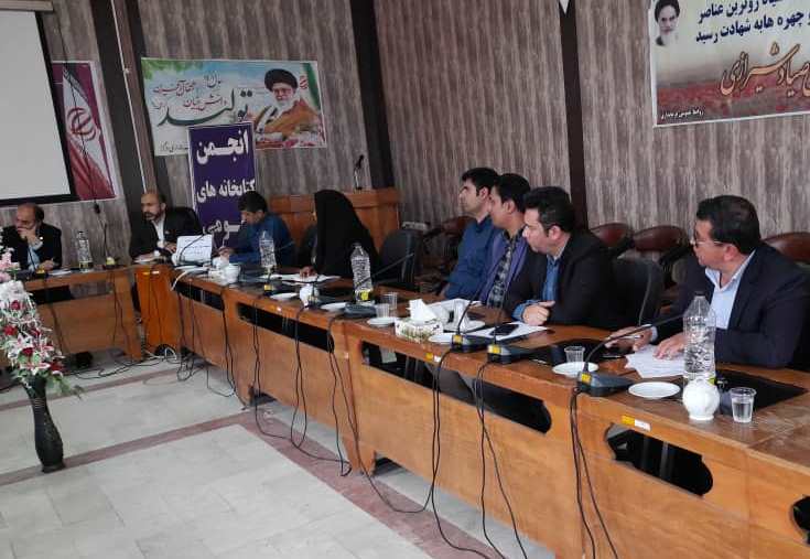 کتابخانه ها باید به کودکان توجه ویژهای داشته باشند