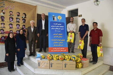 اهدای بیش از ۹ هزار نسخه کتاب به ۱۱۲ کتابخانه عمومی آذربایجان شرقی