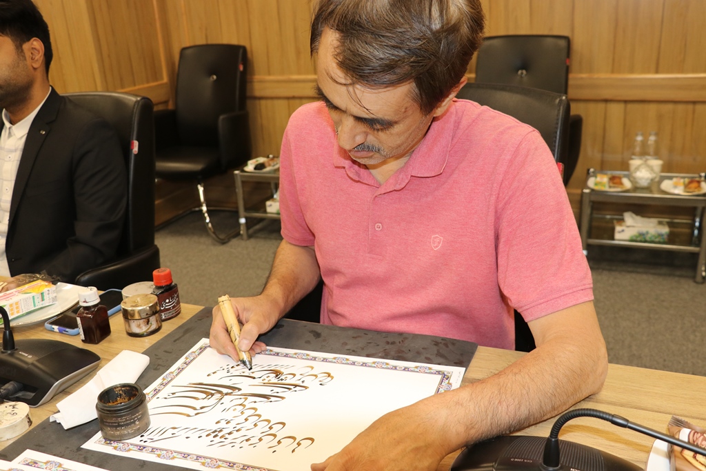 همایش ملی «قلم برای قلم» با حضور هنرمندان طراحی و خوشنویسی و خوانش آثار حکیم نظامی