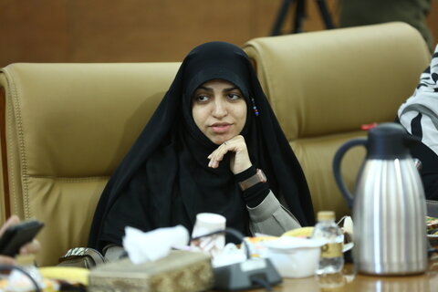 توجه به حوزه شعر و ادبیات، فرصت های تازه ای را در گفتگو با جامعه ایجاد می کند