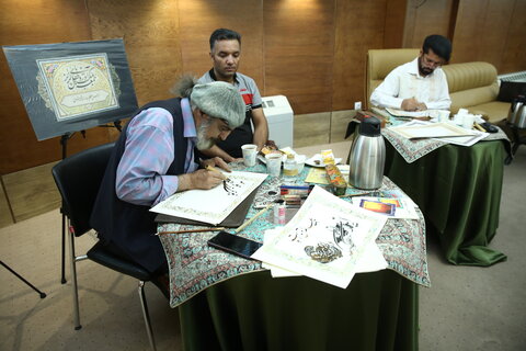 توجه به حوزه شعر و ادبیات، فرصت های تازه ای را در گفتگو با جامعه ایجاد می کند