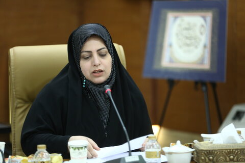 توجه به حوزه شعر و ادبیات، فرصت های تازه ای را در گفتگو با جامعه ایجاد می کند