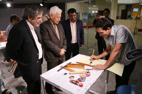 همایش ملی «قلم برای قلم» در کتابخانه مرکزی یزد برگزار شد