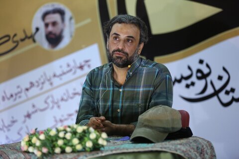 لزوم گسترش تولیدات ادبیات داستانی با موضوع سیره پیامبر اسلام(ص)