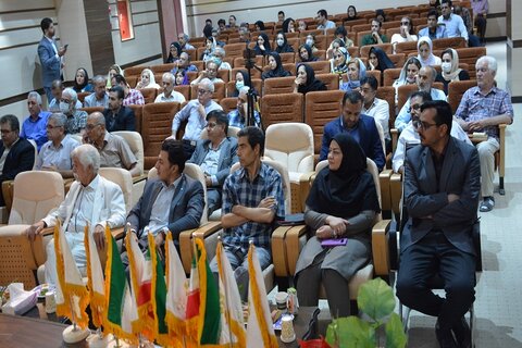 نهاد کتابخانهها اهداف بنیادینی برای کتابخوان کردن افراد جامعه دارد