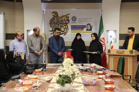 ابتکار نهاد در راه اندازی محافل ادبی در تمامی استانها و شهرستان ها ارزشمند است