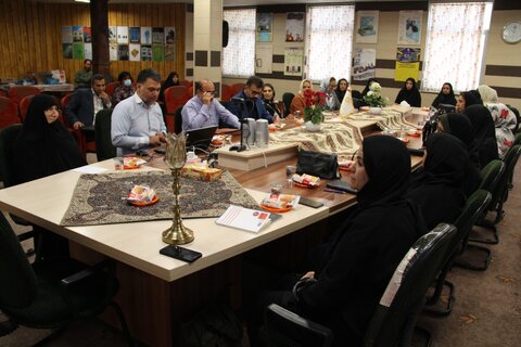 ابتکار نهاد در راه اندازی محافل ادبی در تمامی استانها و شهرستان ها ارزشمند است