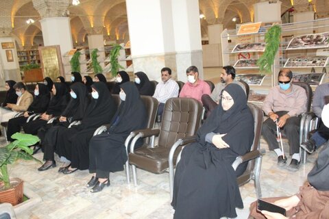 خدمت به عنوان کتابدار در کتابخانه ها یک موهبت است