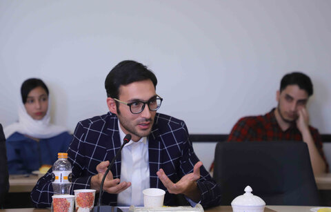 بکتاش: بدون شعر نمیتوانم نفس بکشم