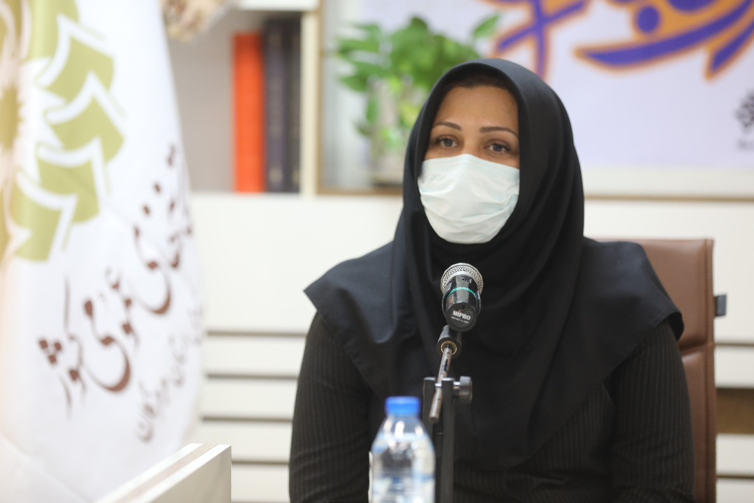 نویسندگان و صاحبان قلم به فرهنگ هویت و معنا میدهند