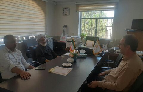 لزوم ایجاد زمینه انس و الفت مردم به ویژه جوانان با کتاب