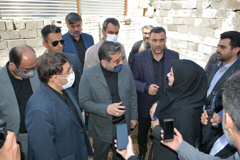 وزیر فرهنگ و ارشاد اسلامی از پروژه کتابخانه مرکزی کرمانشاه بازدید کرد