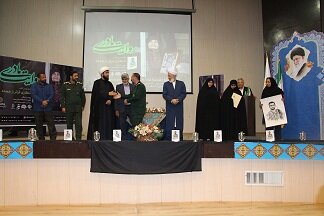 روایت مادری گلستان