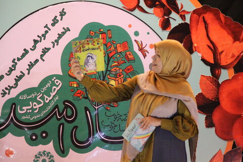 در قصه گویی باید به همه واژهها احترام بگذاریم