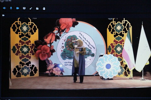 در قصه گویی باید به همه واژهها احترام بگذاریم