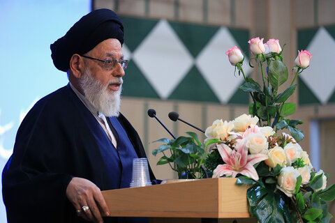 آیین تکریم و معارفه مدیران کل پیشین و جدید کتابخانههای عمومی استان یزد