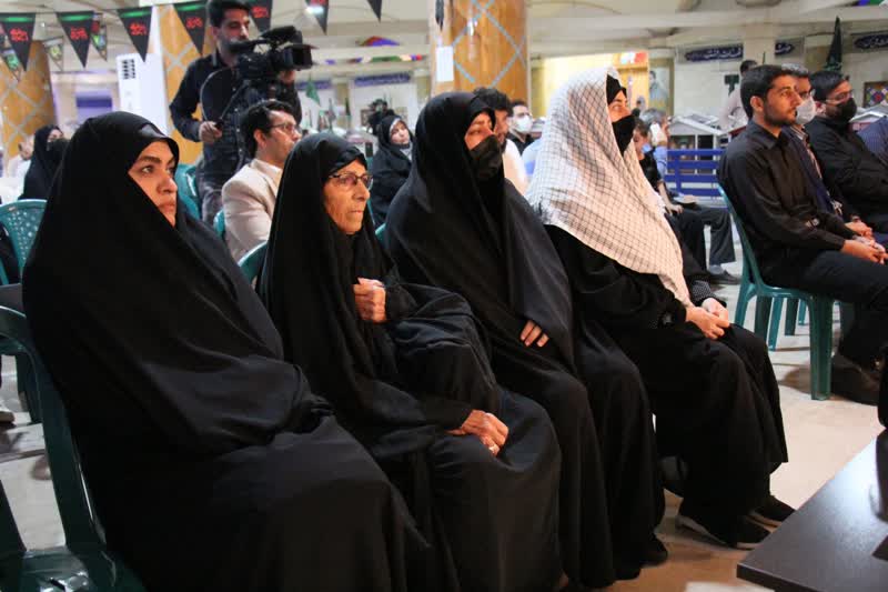 نشست روایت مادری با معرفی کتاب «یک دریا ستاره» برگزار شد