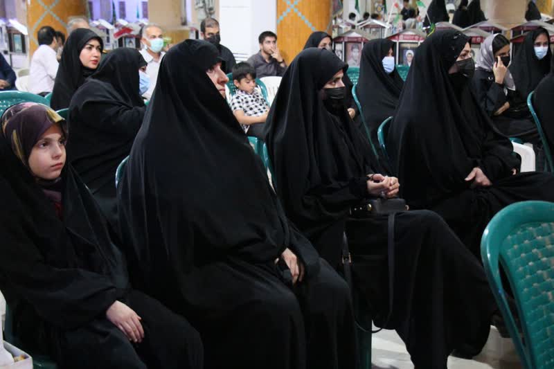 نشست روایت مادری با معرفی کتاب «یک دریا ستاره» برگزار شد