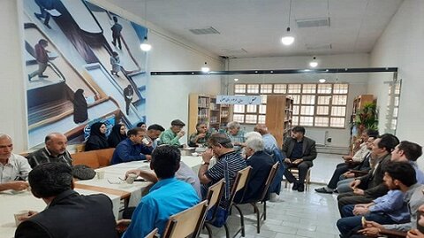 نشست محفل ادبی مرحوم ولی سطوتی (آغلاغان) در کتابخانه عمومی شمس تبریزی نیر برگزار شد