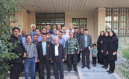 نشست محفل ادبی مرحوم ولی سطوتی (آغلاغان) در کتابخانه عمومی شمس تبریزی نیر برگزار شد محفل ادبی نیر