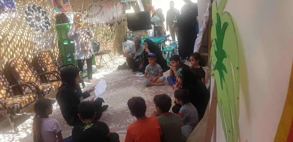 خدمات فرهنگی به زائرین اربعین حسینی در موکبهای نهاد کتابخانهها به روایت تصویر