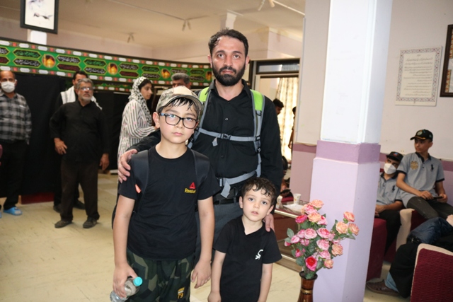 خدمات فرهنگی به زائرین اربعین حسینی در موکبهای نهاد کتابخانهها به روایت تصویر