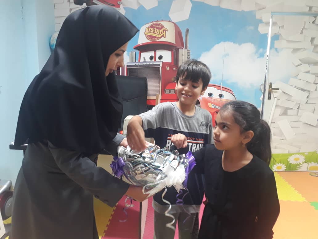 خدمات فرهنگی به زائرین اربعین حسینی در موکبهای نهاد کتابخانهها به روایت تصویر