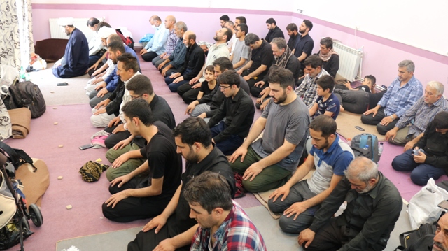 خدمات فرهنگی به زائرین اربعین حسینی در موکبهای نهاد کتابخانهها به روایت تصویر