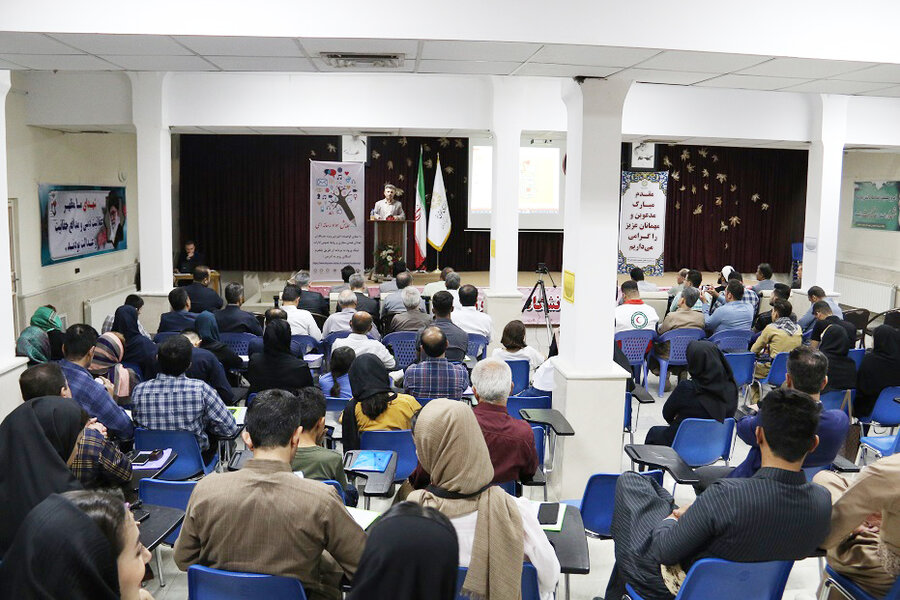 همایش «سواد رسانه ای» در بانه برگزار شد همایش سواد رسانه ای در بانه برگزار شد