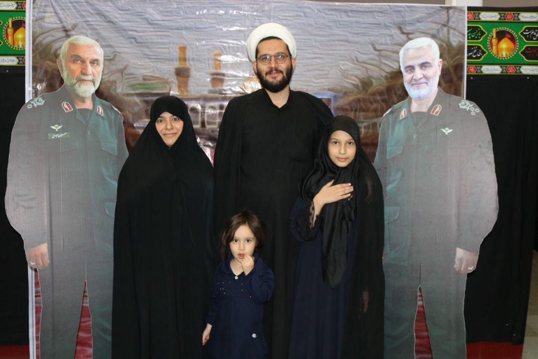 خدمات فرهنگی به زائرین اربعین حسینی در موکبهای نهاد کتابخانهها به روایت تصویر