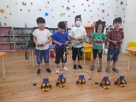 کار با بچهها حس رضایت را به کتابدار القا میکند