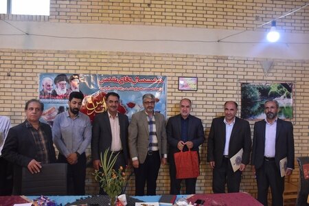 عصر شعر ملی «عطش عشق» در فارس برگزار شد