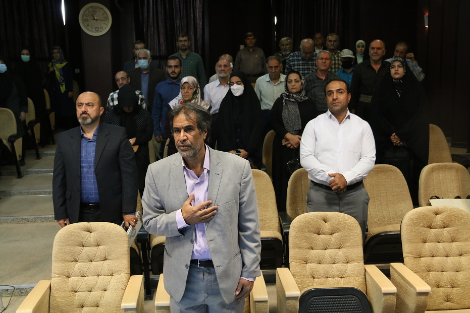 معرفی ارزش های دفاع مقدس در قالب آثار هنری امری ضروری است