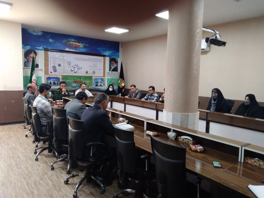 عصر شعر ملی «عطش عشق» در ایلام برگزار شد عصر شعر عطش عشق