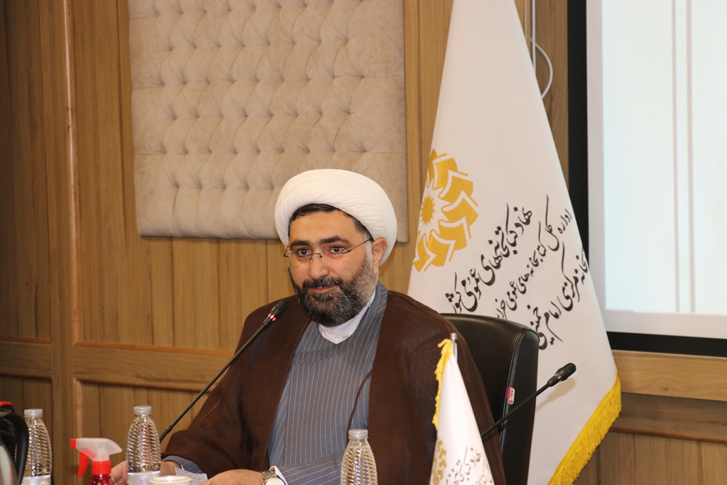 ویژه برنامه عصر شعر «عطش عشق» به همت اداره کل کتابخانه های عمومی خراسان رضوی برگزار شد