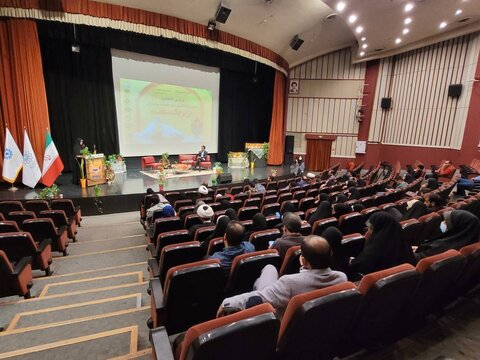 اختتامیه دومین کنگره ملی شعر خانواده و سبک زندگی با حضور شاعران برجسته کشور