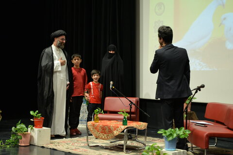 اختتامیه دومین کنگره ملی شعر خانواده و سبک زندگی با حضور شاعران برجسته کشور