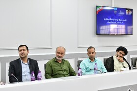 نشست دبیرکل نهاد کتابخانه های عمومی کشور با ناشران و‌ نویسندگان ادبیات دینی کودک و نوجوان