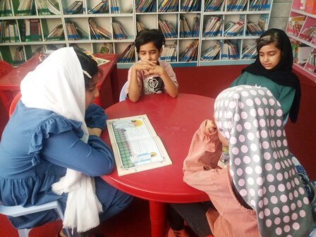 برگزاری برنامه متنوع فرهنگی با حضور پر شور کودکان در کتابخانههای عمومی استان مرکزی