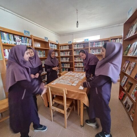 برگزاری برنامه متنوع فرهنگی با حضور پر شور کودکان در کتابخانه‌های عمومی استان مرکزی