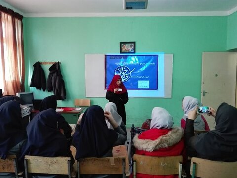 طنین صدای فرهنگ در آشیانه کتاب و اندیشه