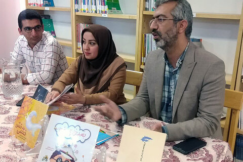 دوستی با کتاب و کتابخانه عاملی مهم در تحقق اهداف بزرگ زندگی است