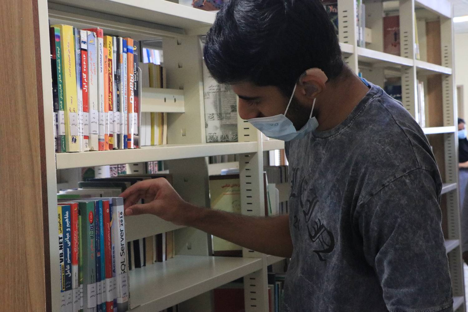 بخش ویژه ناشنوایان کتابخانه عمومی اندیشه آیتالله خامنهای بندرعباس افتتاح شد