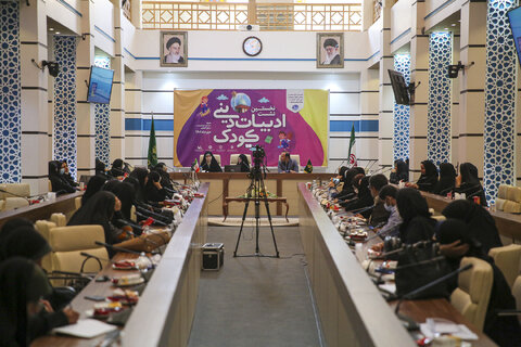 مهم ترین هدف نشر ادبیات دینی، نجات کودکان از دین گریزی است