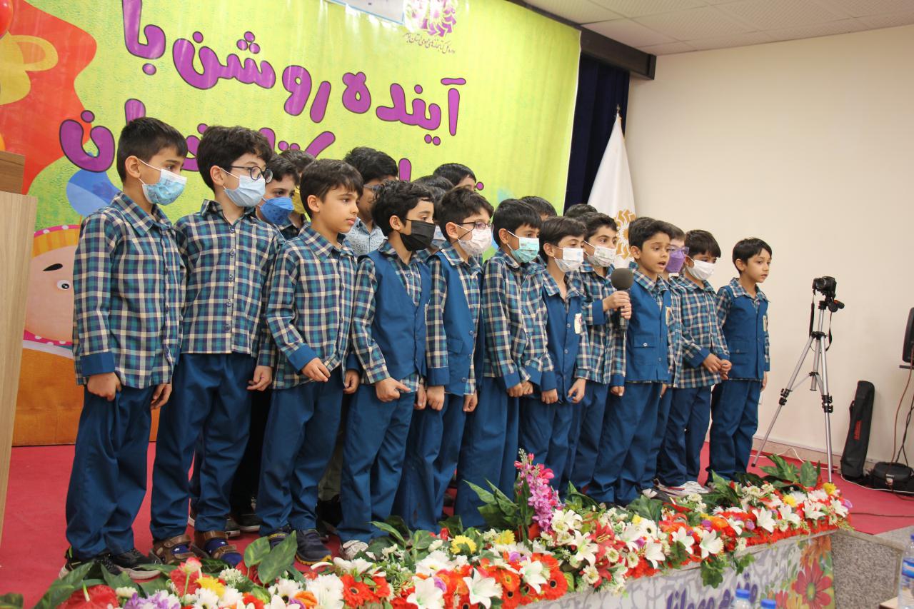 برگزیدگان دومین دوسالانه جشنواره قصه گویی «نهال امید» در بوشهر معرفی شدند