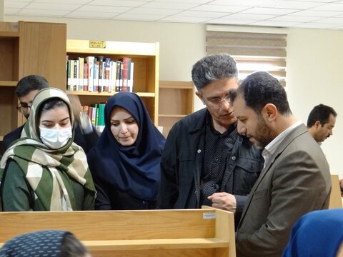 حضوری نویسی «مشق مهر» با بهره از اشعار حکیم نظامی گنجوی