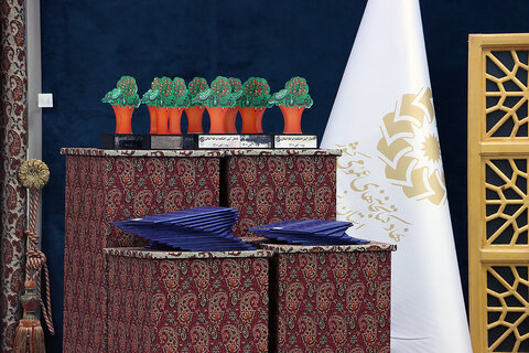 قصهگویان یزدی راهیافته به مرحله منطقهای جشنواره قصهگویی «نهال امید» معرفی شدند